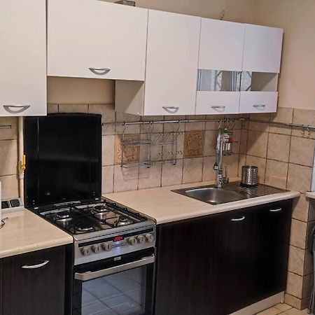 Two Room Apartment In A Prestigious Location Варшава Экстерьер фото
